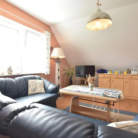 Luxury In With Huge Terrace And Garden Apartment *